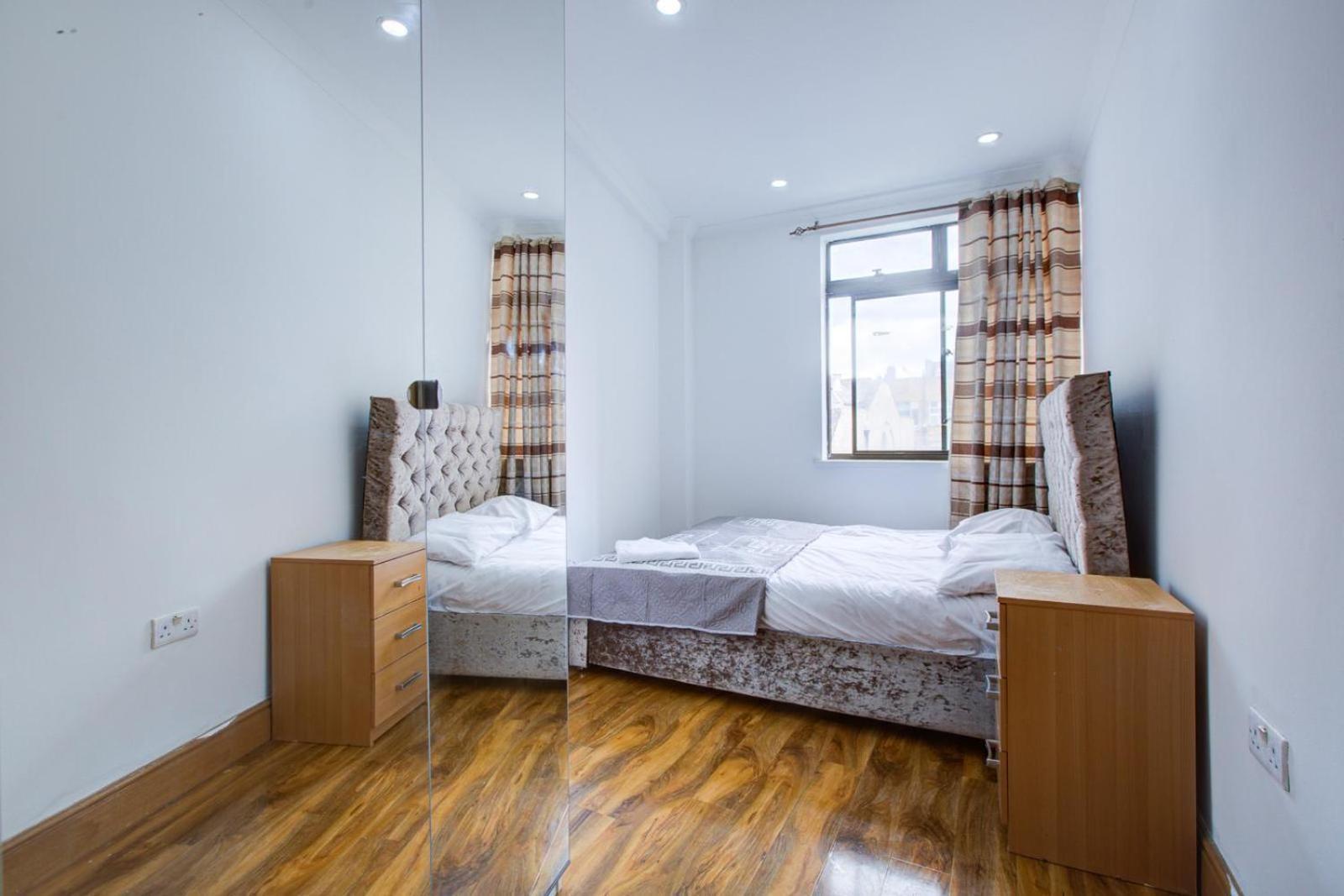 Marble Arch Service Apartment London Exterior photo