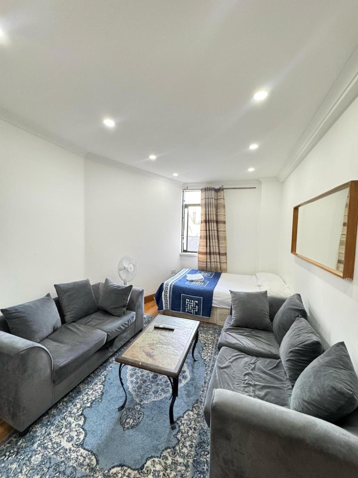 Marble Arch Service Apartment London Exterior photo