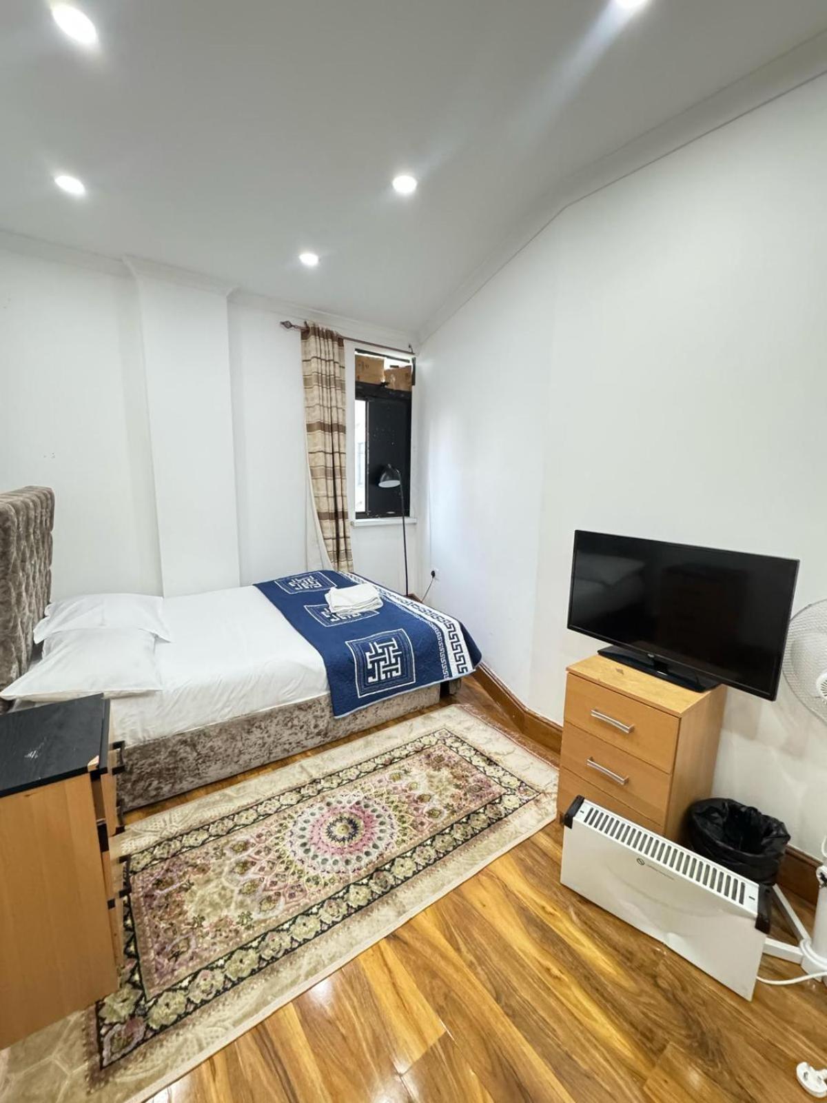Marble Arch Service Apartment London Exterior photo